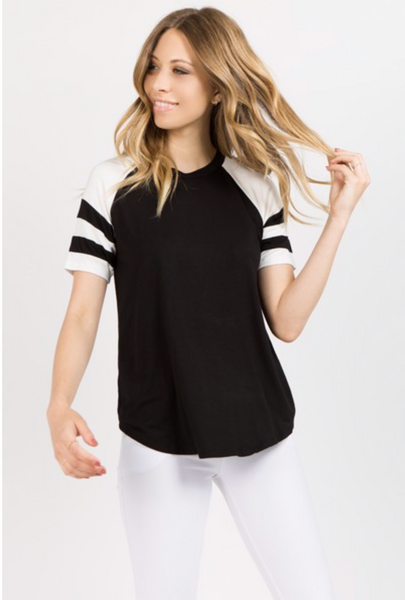 Yelete Black & White Top